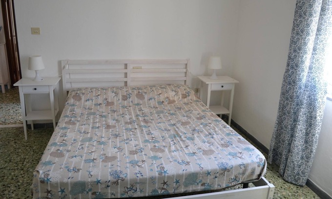 Fiumaretta Apartment | Appartamento 4M close to the Beach with Wi-Fi & Balcony