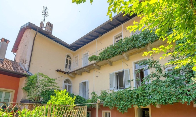 Cannero Riviera Apartment | Appartamento in centro storico a Cannero Riviera