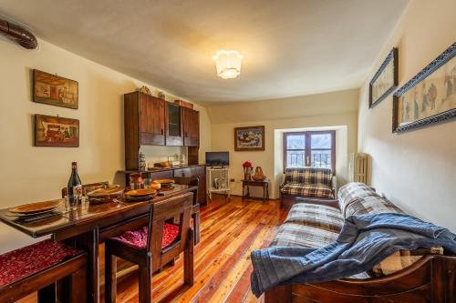 Dolonne Apartment | APPARTAMENTO LA VILLETTE- Comodo e Ben Posizionato - COUR 0220