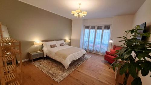 Savona Apartment | Appartamento Pertini