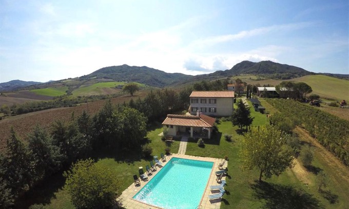 Pomarance Apartment | Appartamento Uva - Agriturismo Le Selvole