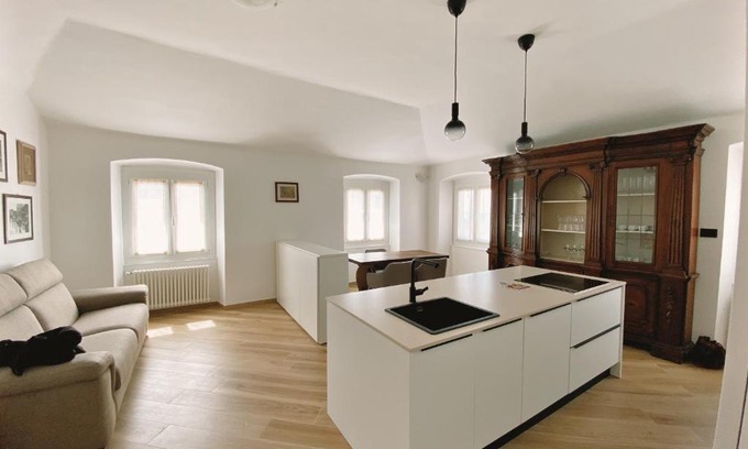 Quarto dei Mille Apartment | Appartamento Villa Cristina