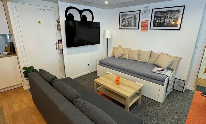 Quartier de la Goutte-d'Or Apartment | Appartement Éclectique Près de Montmartre à Paris - Idéal Famille et Groupe