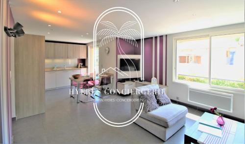 Le Pradet Apartment | Appartement 3 étoiles coquet à 700m de la mer Les Bonnettes WiFi PK BY HC