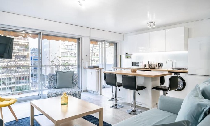 Carnot Apartment | Appartement Chic, Cozy, Chaleureux ! 4-5 couchages