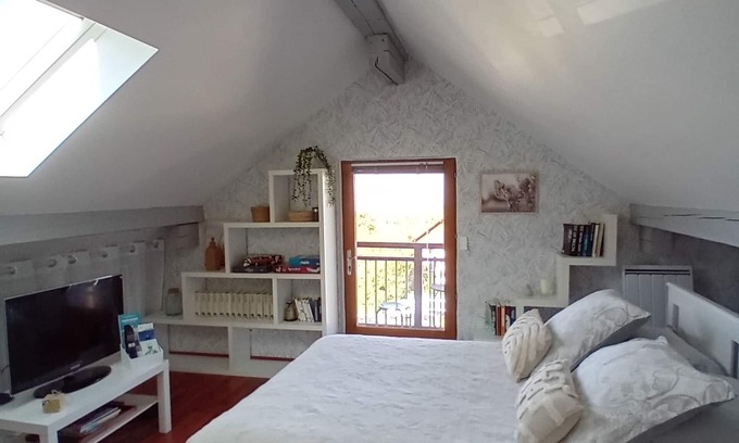 Pers-Jussy Apartment | Appartement Cosy Dans Village Paisible Proche des Stations de Skis