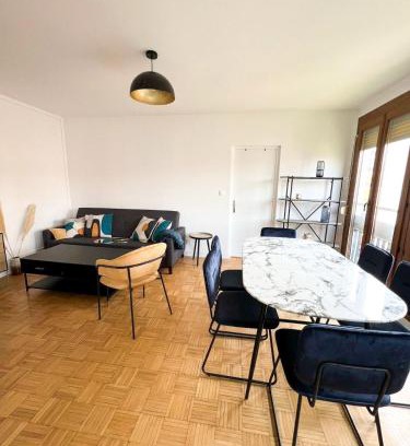 Amiens Nord Apartment | Appartement cozy et spacieux