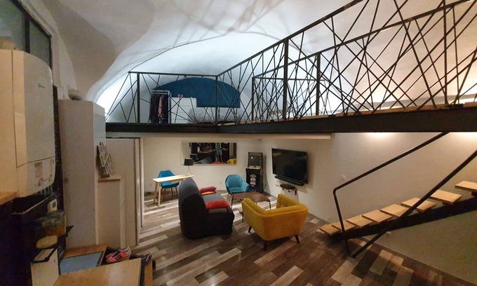Ecusson Apartment | Appartement DU Maréchal-ferrant Montpellier Centre