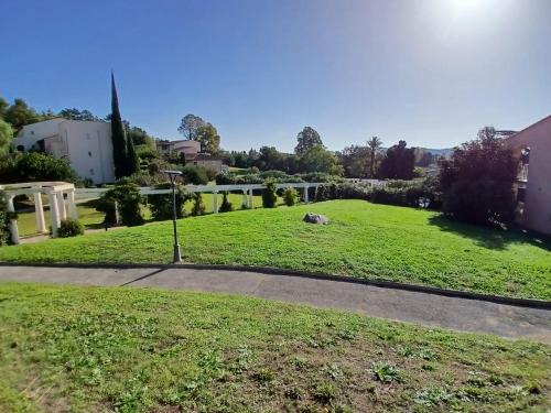 Les Restanques Apartment | Appartement Grimaud bord de mer