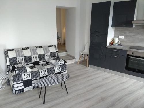 Cases-de-Pene Apartment | Appartement neuf tout confort, climatisé, parking privé et wifi