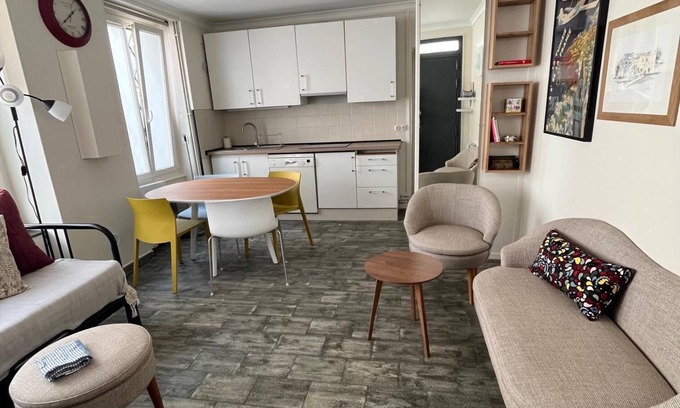 Saint Blaise Apartment | Appartement Paris 20e. Calme et Confort