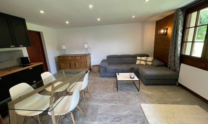 Combloux Apartment | Appartement Spacieux Pour 4P Dans Chalet Rénové