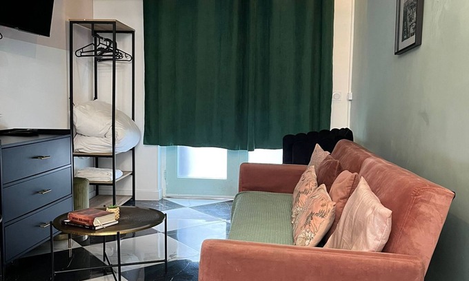 Clignancourt Apartment | Appartement studio idéal pour deux à Montmartre