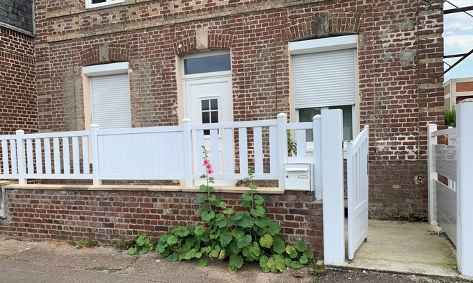Gournay-en-Bray Apartment | Appartement T2 spacieux refais à neuf à 5 minutes du centre ville lieu calme