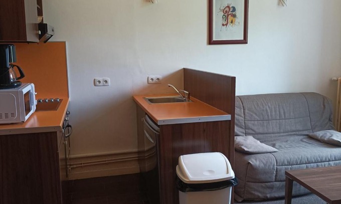 Jausiers Apartment | Appartement T3 dans Château avec Piscine et Sauna à Jausiers, 6 pers, Terrasse et Balcon - FR-1-165B-4