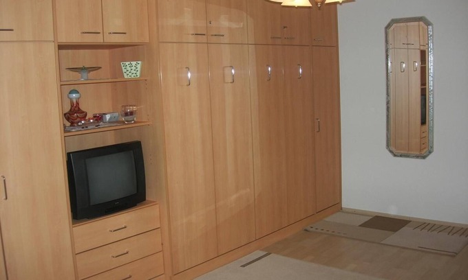 Safferstetten Apartment | Appartement V | 30 qm großes geschmackvoll eingerichtetes Appartement für 1 - 2 Personen