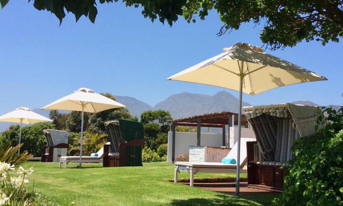 Helderberg Rural House | Apricot Gardens Guesthouse