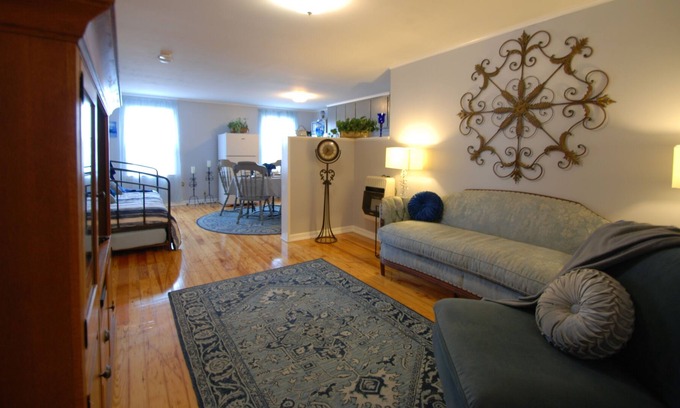 Sapulpa Apartment | Apt A Serenity in Sapulpa - 15 minutes to downtown Tulsa