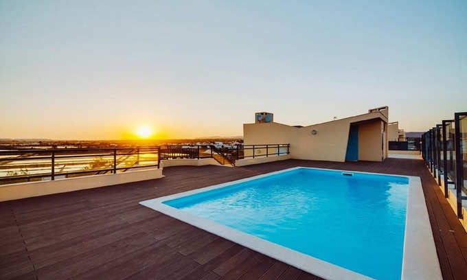 Olhao Apartment | Apt T3 Marina Olhão - great terrace with sea view - Free WI-FI