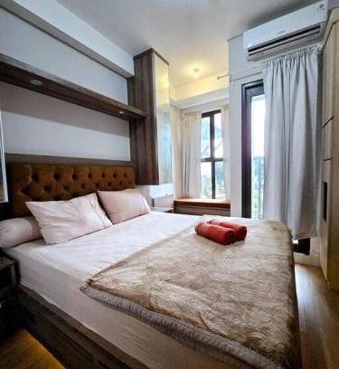 Ciputat Apartment | Apt Transpark Bintaro Studio with Pool by Damaresa