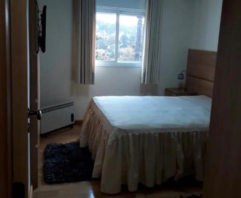 Vila Iara Apartment | Apto aconchegante em Capivari com lareira e sacada