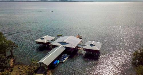 Isla Solarte Hotel | Aqui hoy cabañas