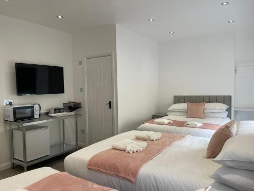 Blackpool Town Center House | Araan House Hotel -Families and Couples Only