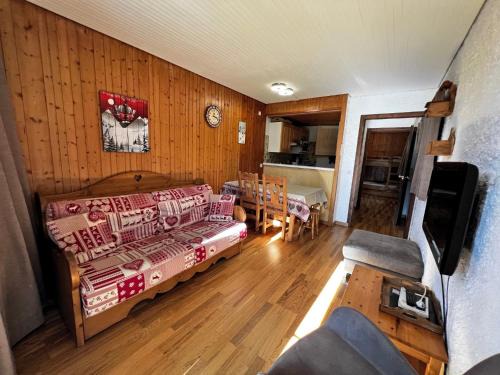 La Clusaz Apartment | Aravis 1500-11 - 2 pieces et coin nuit