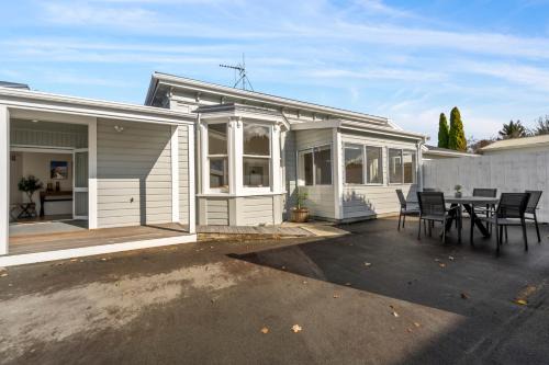 Greytown House | Arbor Villa - Greytown Holiday Home