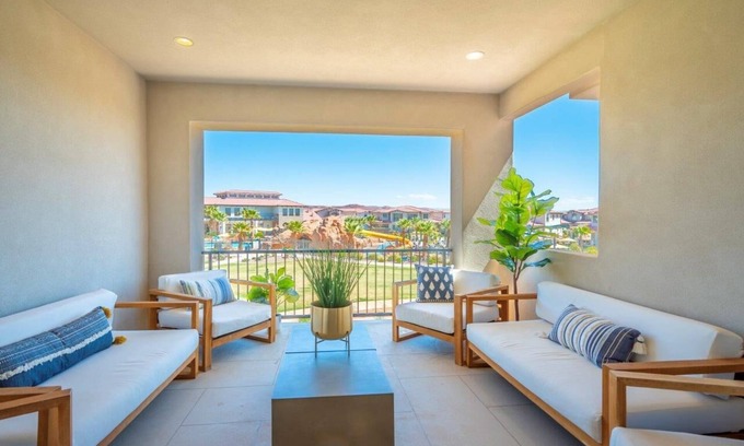 Santa Clara House | Arcadia 14 | Luxury Villa * Shuffleboard * Arcades * Resort Amenities * Sleeps 2