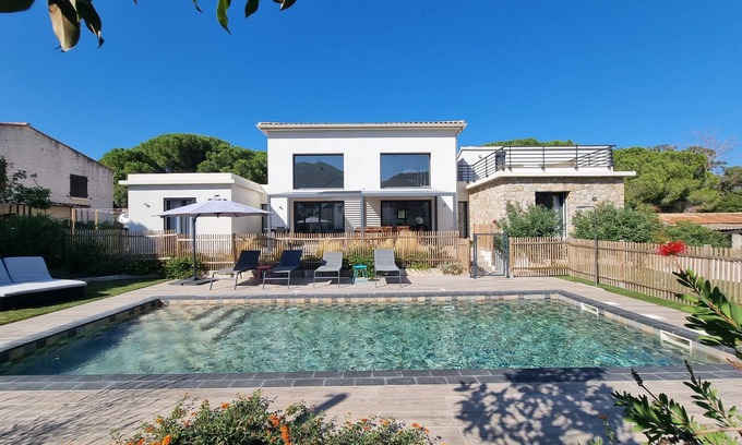 Calvi House | Architect-designed villa, secure private pool, near center and beach