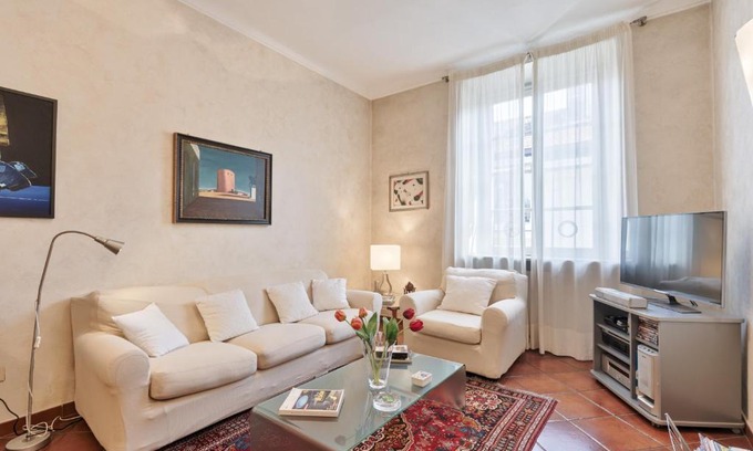 Historic Centre Apartment | Arsenale Art Apartment