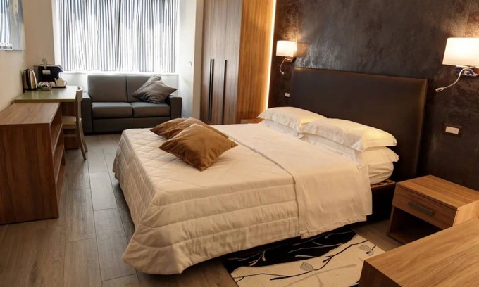 Historic Centre Apartment | Arsenale Turin Room 3