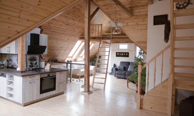 Decin Apartment | art-house 3 attic apartment with terrace