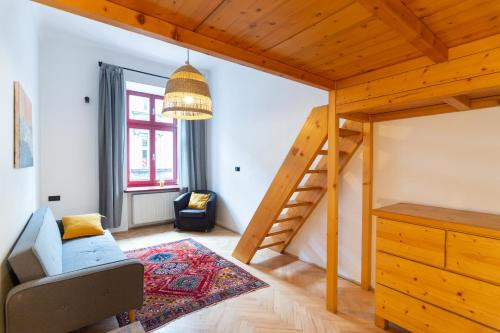 Wesoła Zachod Apartment | Artistic&Cozy in the Old Town