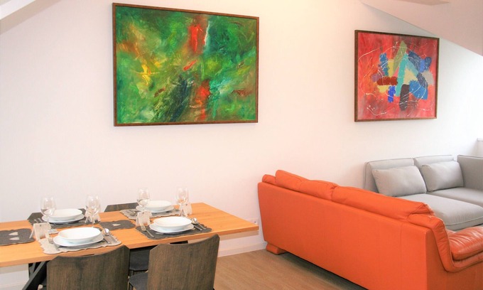 Nove Mesto Apartment | ★ artistic ★ spacious ★ air-conditioned ★ patio ★ terrace ★ free parking