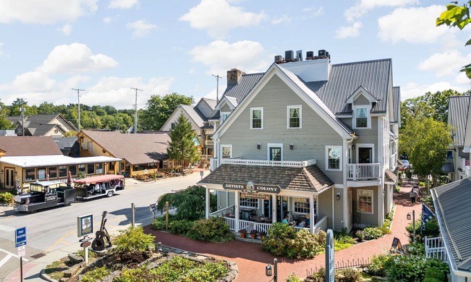 Nashville Hotel | Artists Colony Inn