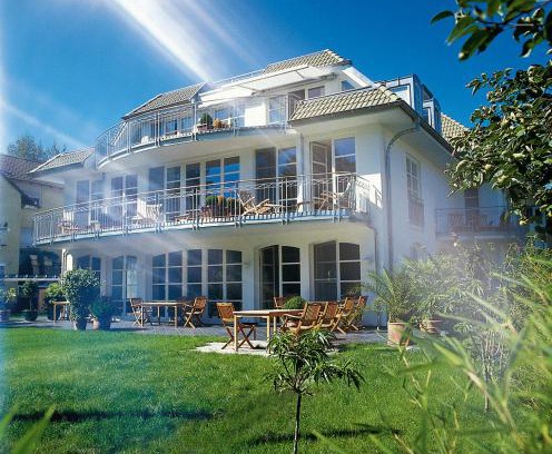 Radolfzell am Bodensee Hotel | ArtVilla am See - offen März bis Ende Oktober