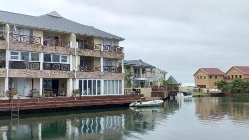 Wavecrest Apartment | ARUBA BREEZE 03