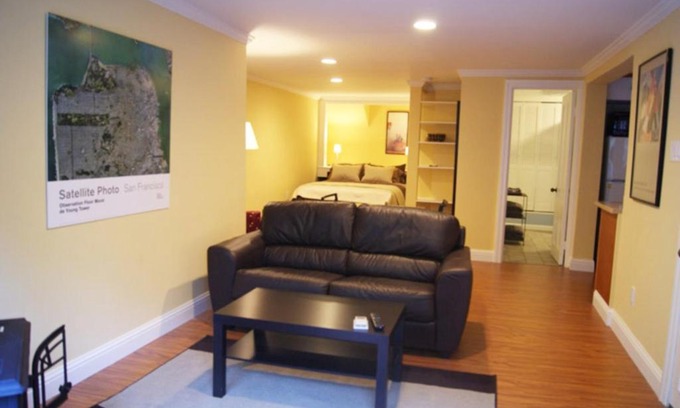 Haight-Ashbury Apartment | Ashbury Garden Studio