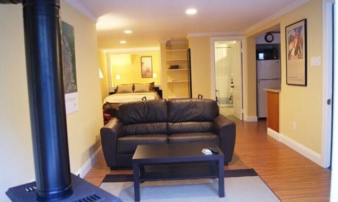 Haight-Ashbury Apartment | Ashbury Garden Studio