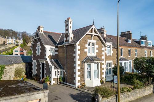 Broughty Ferry Bed & Breakfast | Ashley House