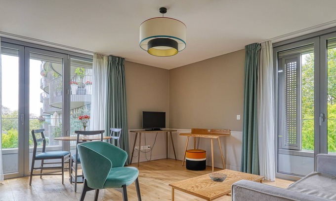 Villa Montmorency Apartment | At Auteuil - The Vital