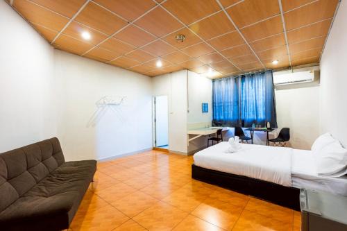 Bangkok Apartment | At Gate Suvarnabhumi Airport - แอท เกท สุวรรณภูมิ