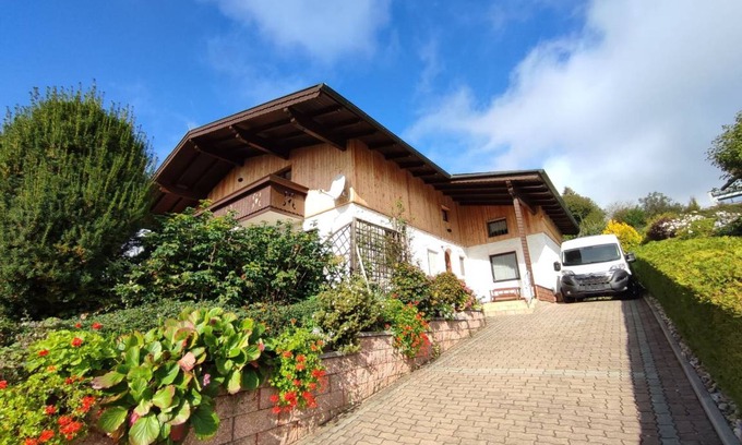 Kirchberg bei Mattighofen Apartment | 100 m² Apartment ∙ 2 bedrooms ∙ 6 guests