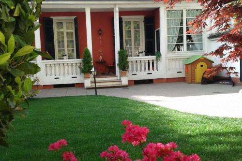 Vanchiglietta Apartment | AT Home 128 : little garden in the city