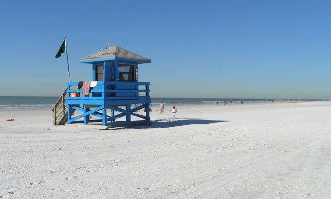 South Venice Villa | At Home on Vacation★Gorgeous Beaches★Heated Pool★Sunny Location★Super Clean★