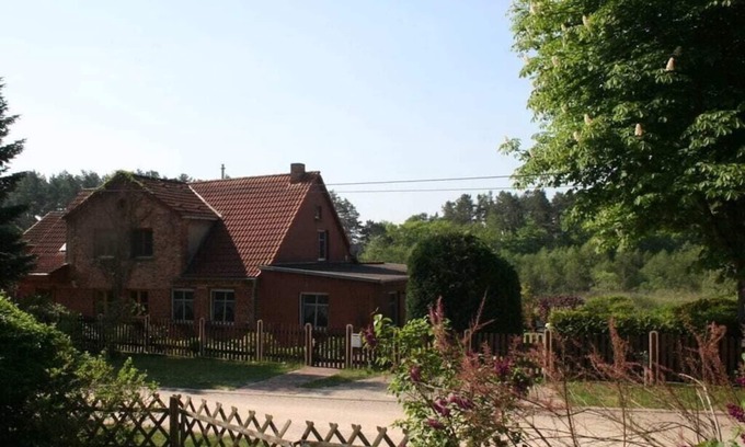 Kratzeburg House | at Pagelsee in the Müritz National Park