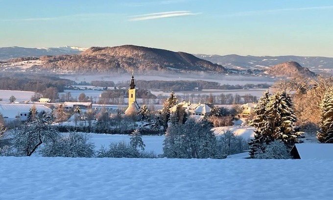 Sankt Georgen an der Stiefing Apartment | Beautiful loft in a former monastery in southern Styria