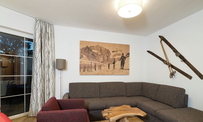 Alpendorf Ski Chalet | Apartment in St. Johann im Pongau with sauna
